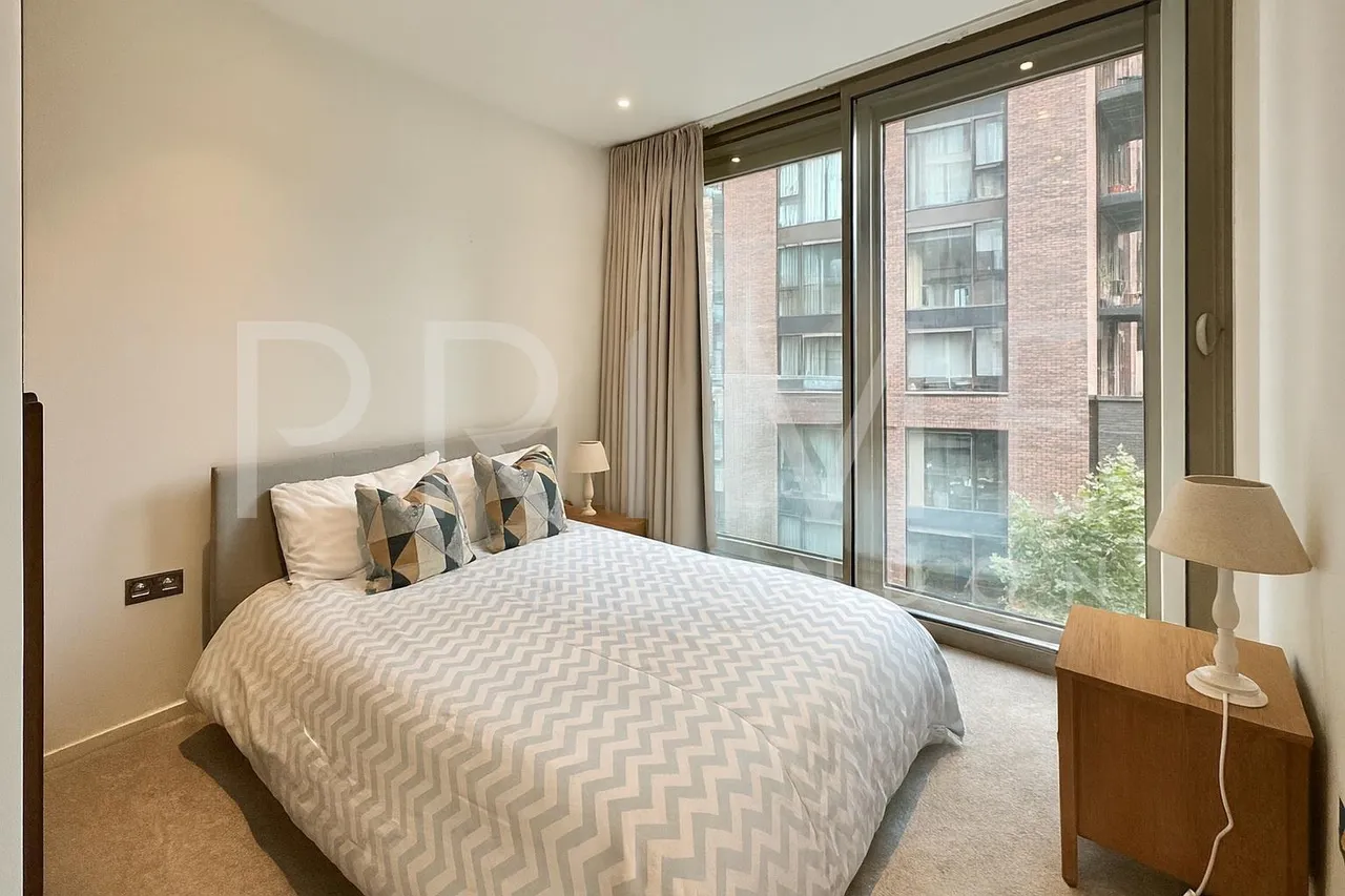 New Union Square, Embassy Gardens, SW11, photo 8