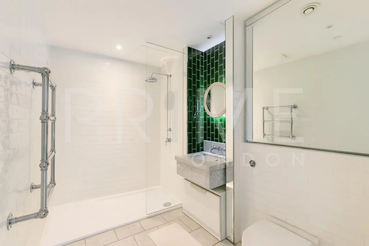 New Union Square, Embassy Gardens, SW11, photo 9