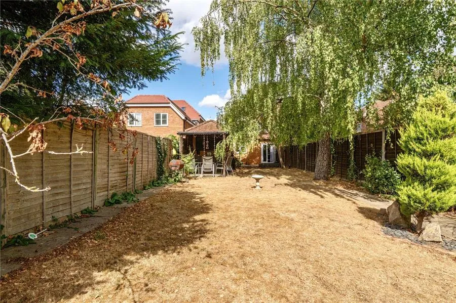 Bath Road, Taplow, SL6, photo 5