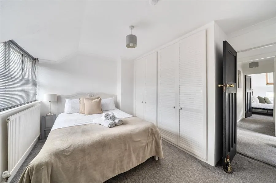 Bath Road, Taplow, SL6, photo 18