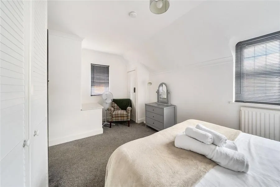 Bath Road, Taplow, SL6, photo 17