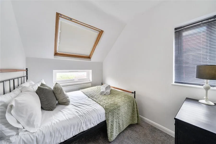 Bath Road, Taplow, SL6, photo 7