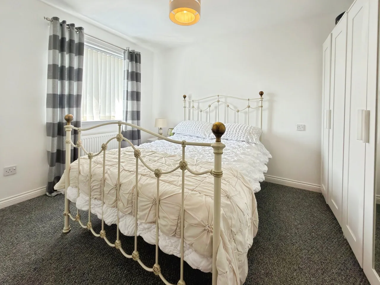 Nicholas Court, Gorseinon, photo 19