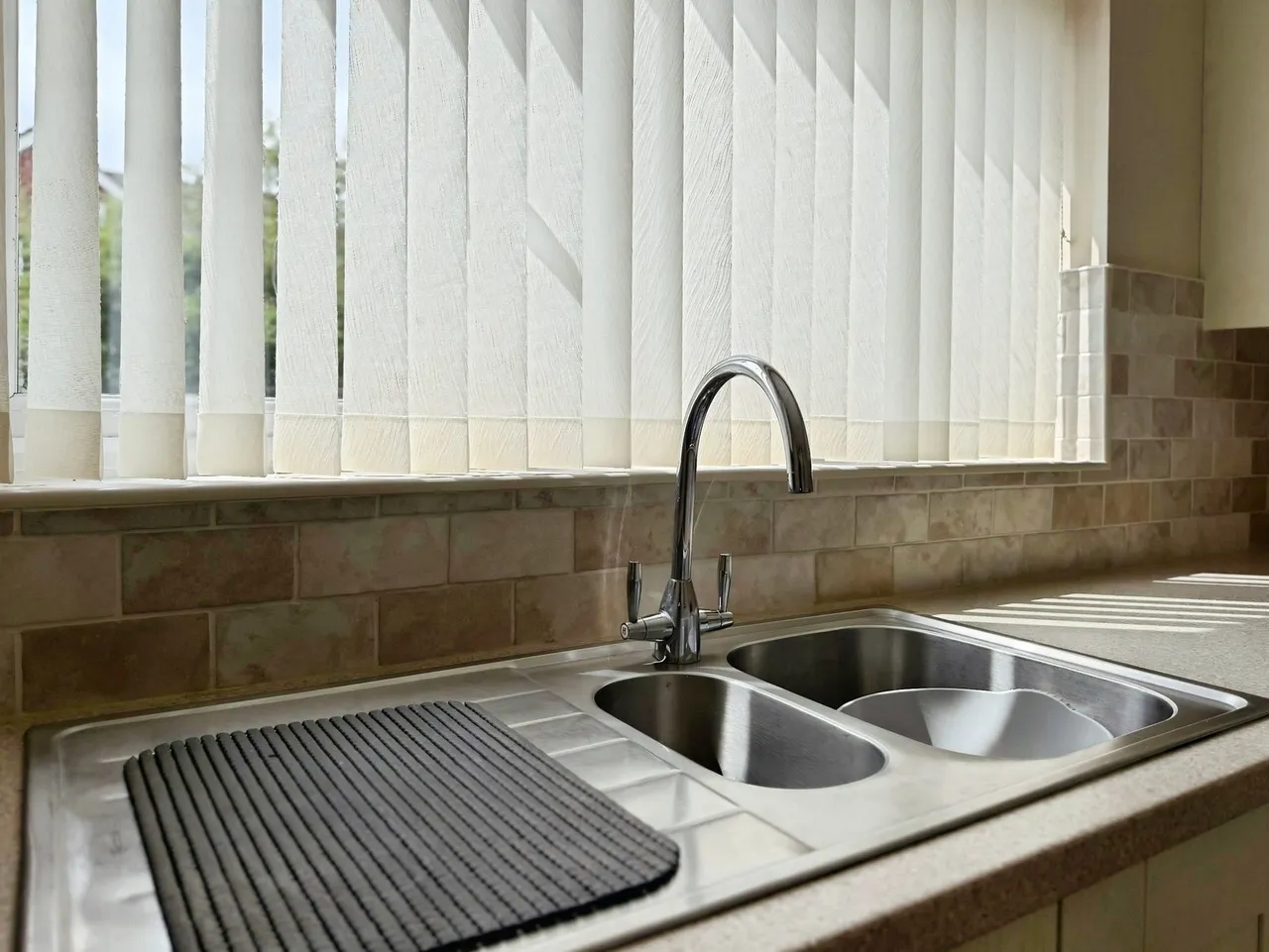 Nicholas Court, Gorseinon, photo 11