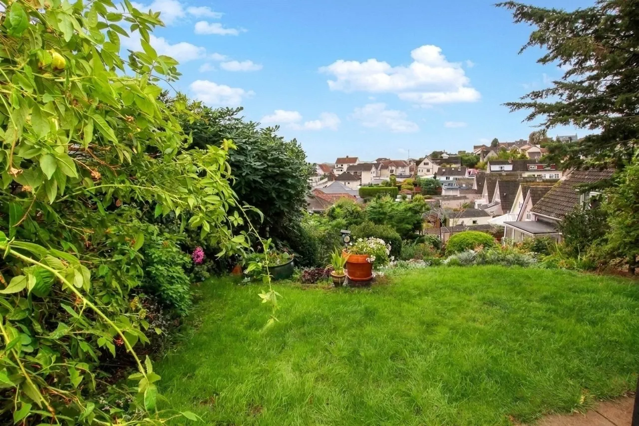 Spring Hill, Weston-super-Mare, BS22, photo 14