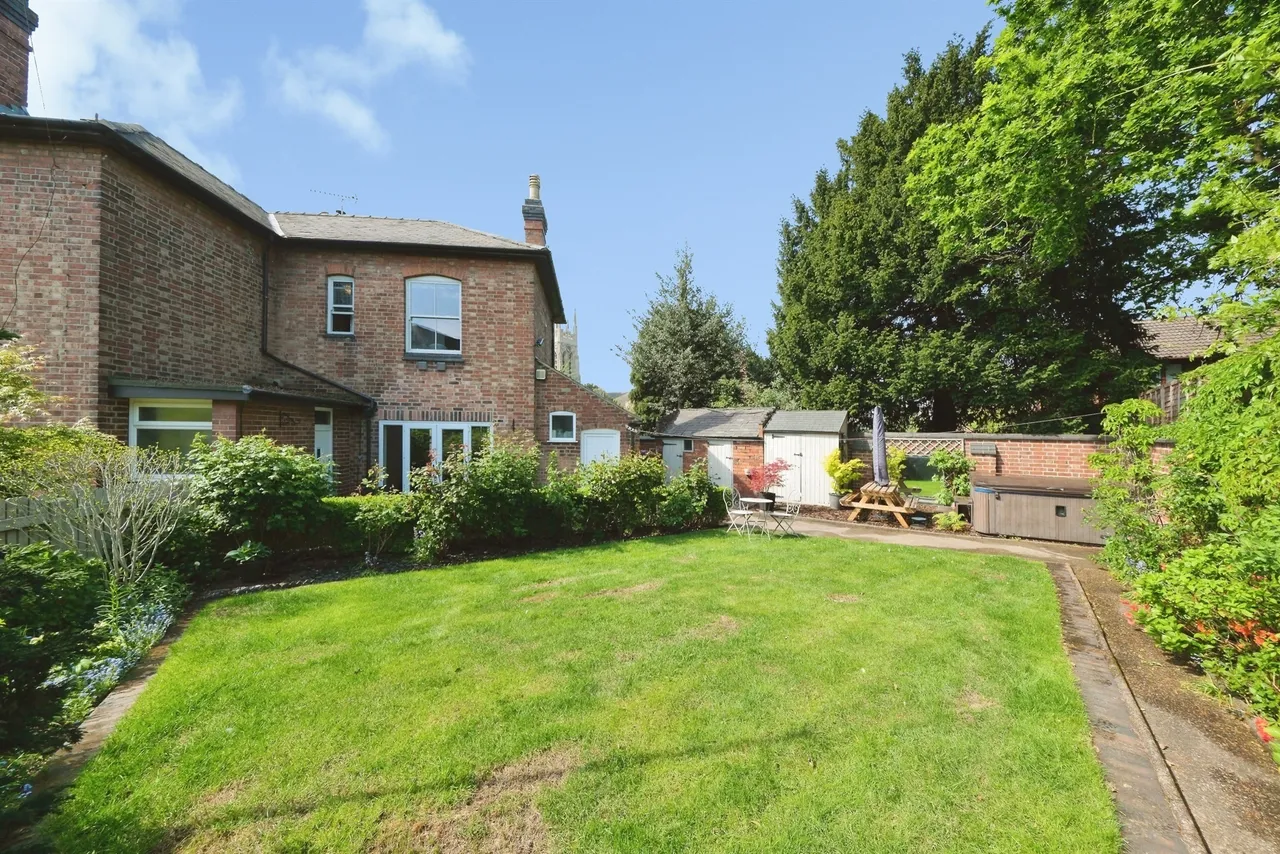 Stapenhill Road, Burton-On-Trent, DE15, photo 12