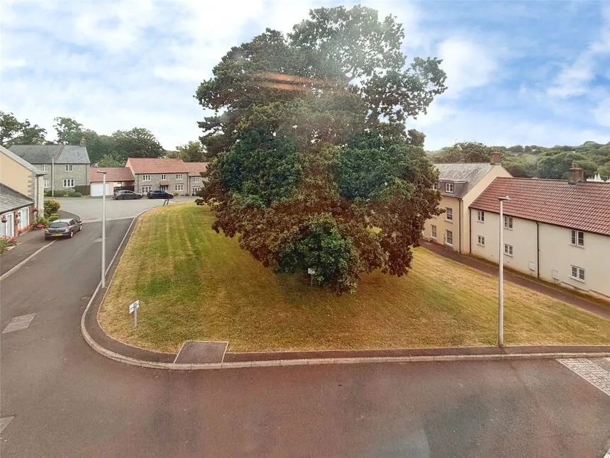 Hillcrest Gardens, Exmouth, Devon, EX8, photo 9