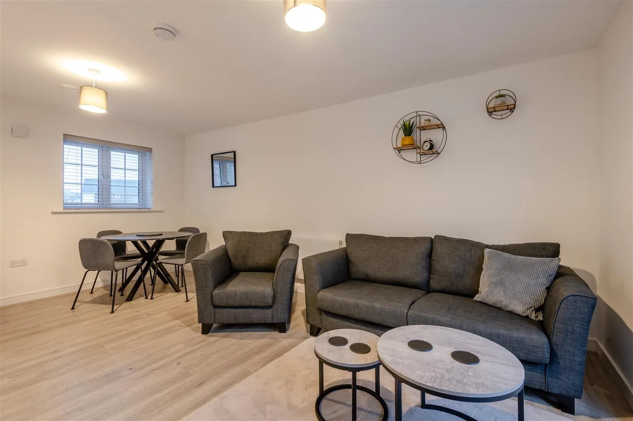 Amisse Drive, Snodland, photo 9