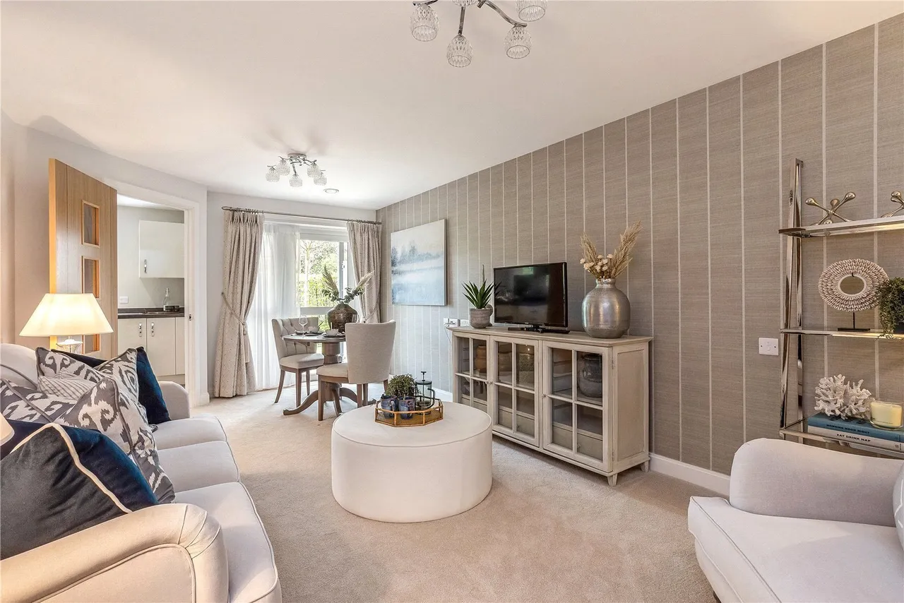 Reading Road, Henley-On-Thames, RG9, photo 3