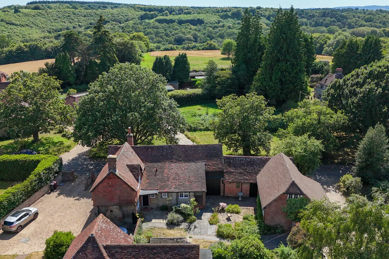 3 bed house for sale — Linchmere, Haslemere, GU27