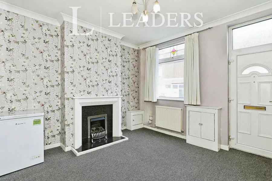2 bed house to rent, Stanfield Road, Stoke-on-Trent, ST6