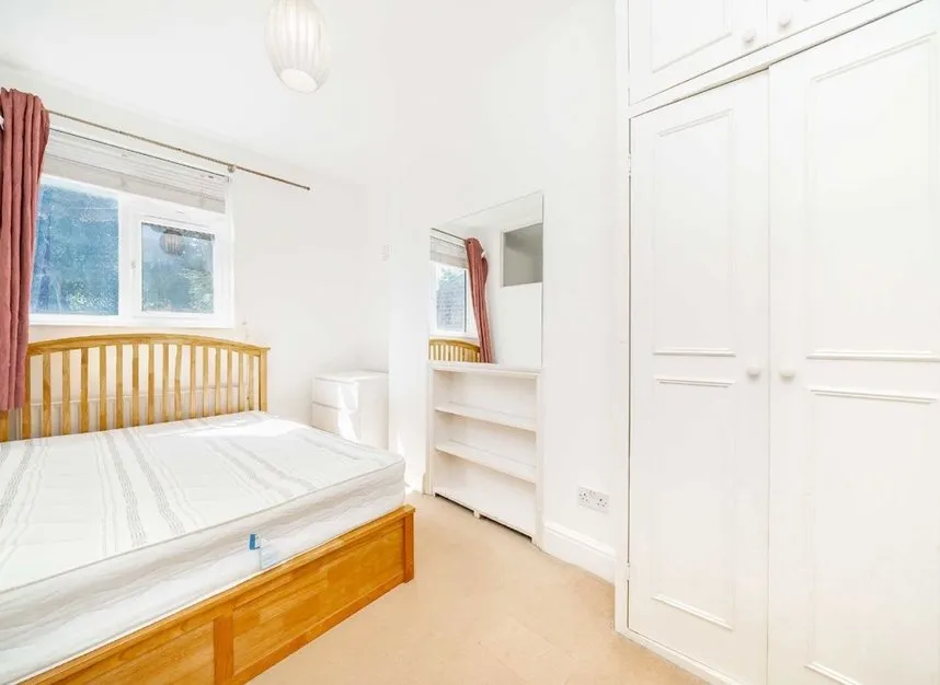 Cambridge Road South, Chiswick, W4, photo 4