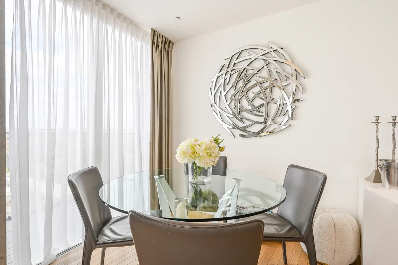 1101 Park Vista Tower, 3 Cobblestone Square, London, photo 11