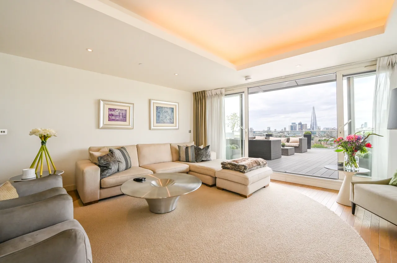 1101 Park Vista Tower, 3 Cobblestone Square, London, photo 4