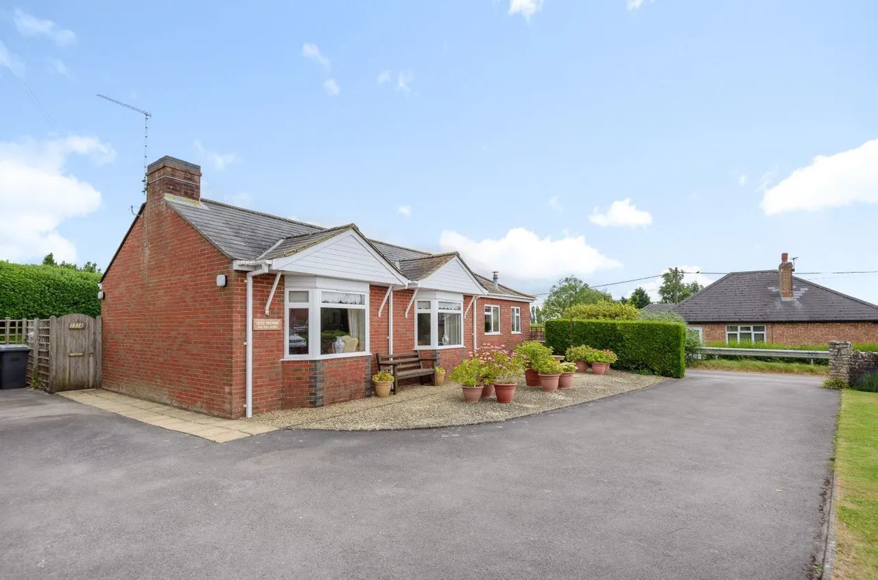 High Street, Chapmanslade, BA13, photo 22