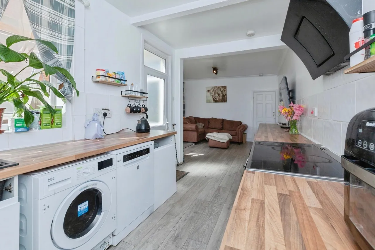 Seagrave Road, Sileby, LE12, photo 6