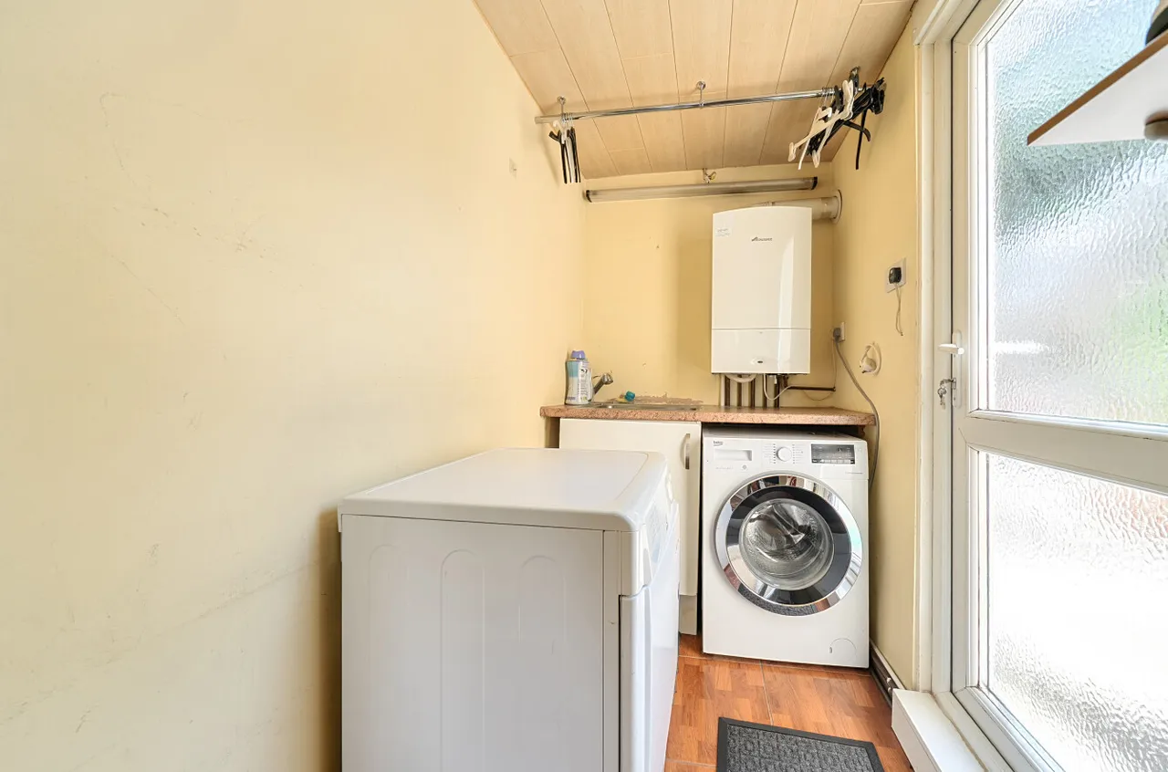 Verran Road, Camberley, Surrey, GU15 2ND, photo 18