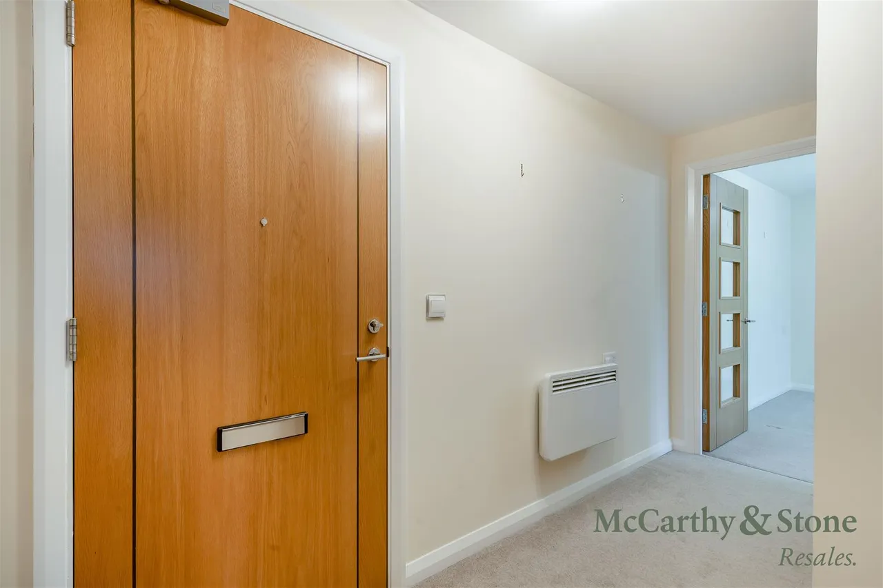 Wilmslow Road, Handforth, SK9, photo 14