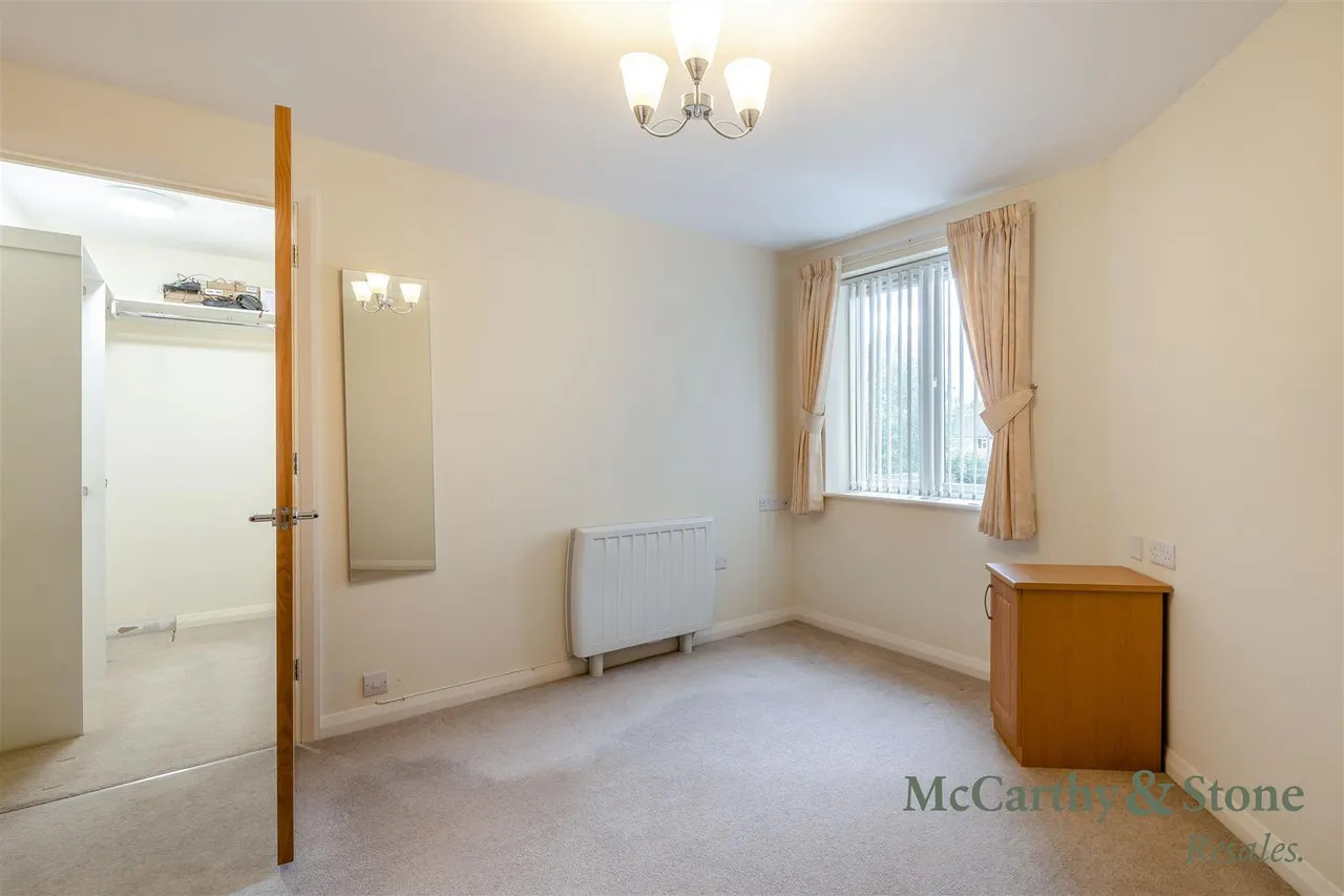 Wilmslow Road, Handforth, SK9, photo 16
