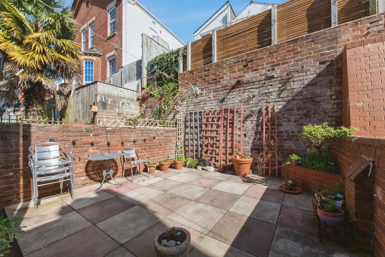 Holloway Street, Exeter, EX2, photo 9