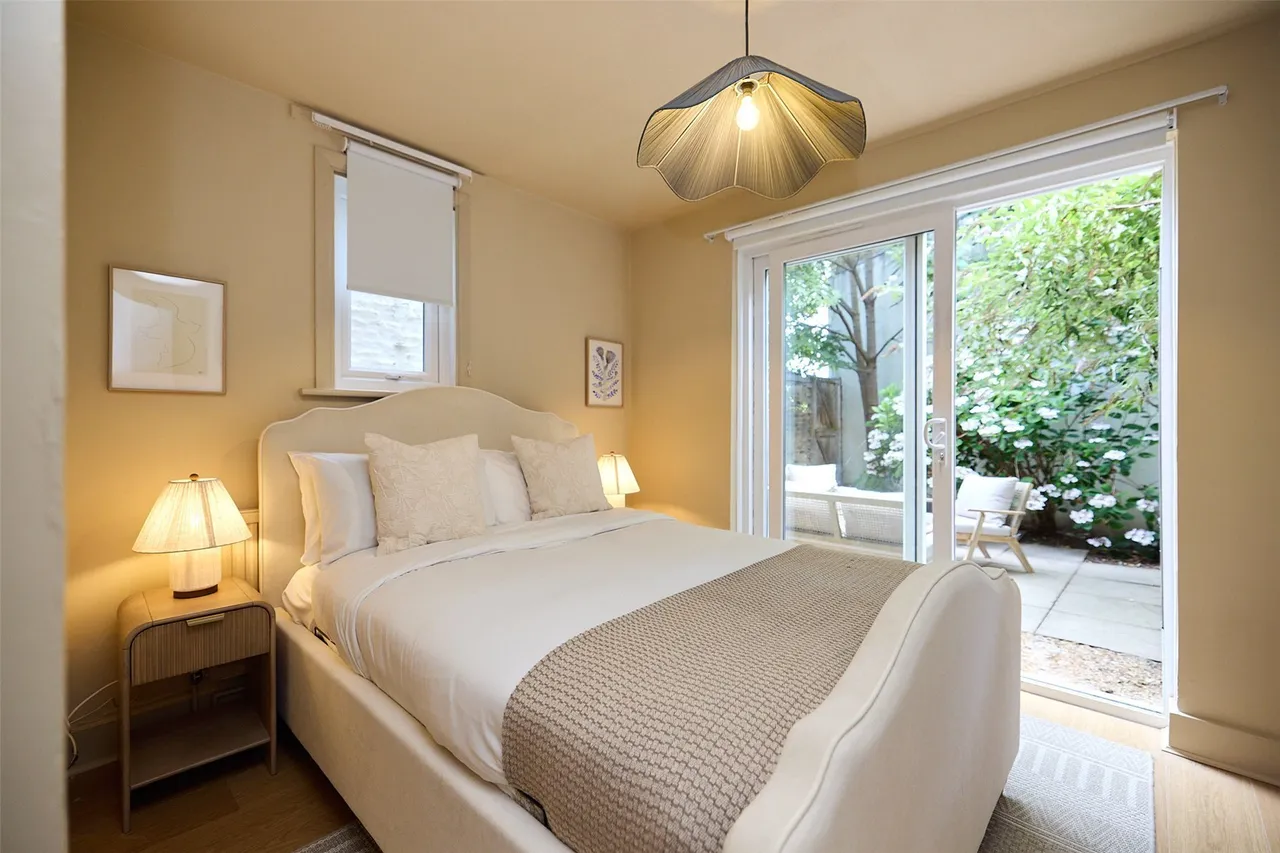 Blythe Road, London, W14, photo 4