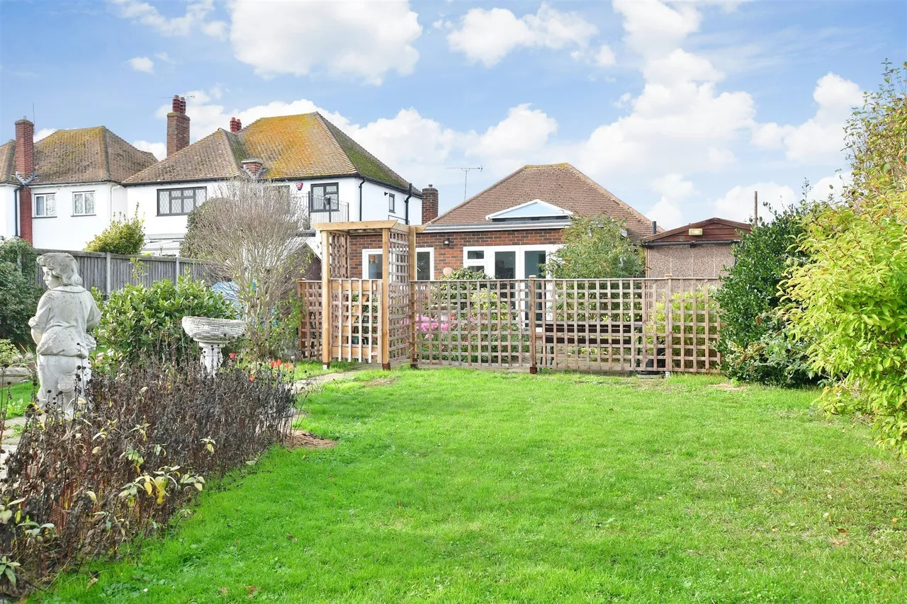 Laleham Gardens, Margate, CT9, photo 6