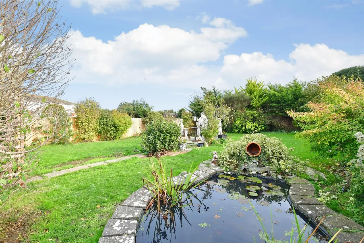Laleham Gardens, Margate, CT9, photo 3
