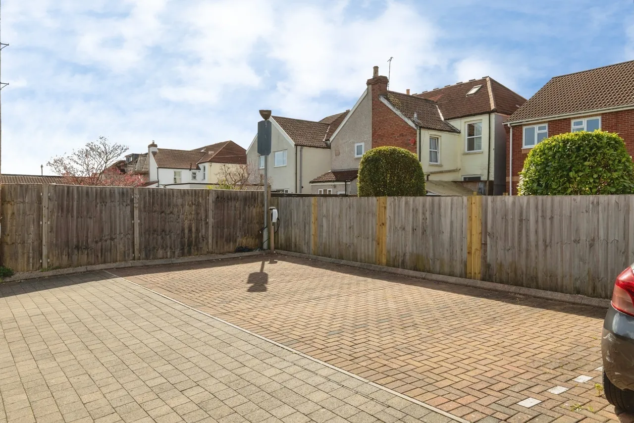 Wick Road, Brislington, Bristol, BS4, photo 21