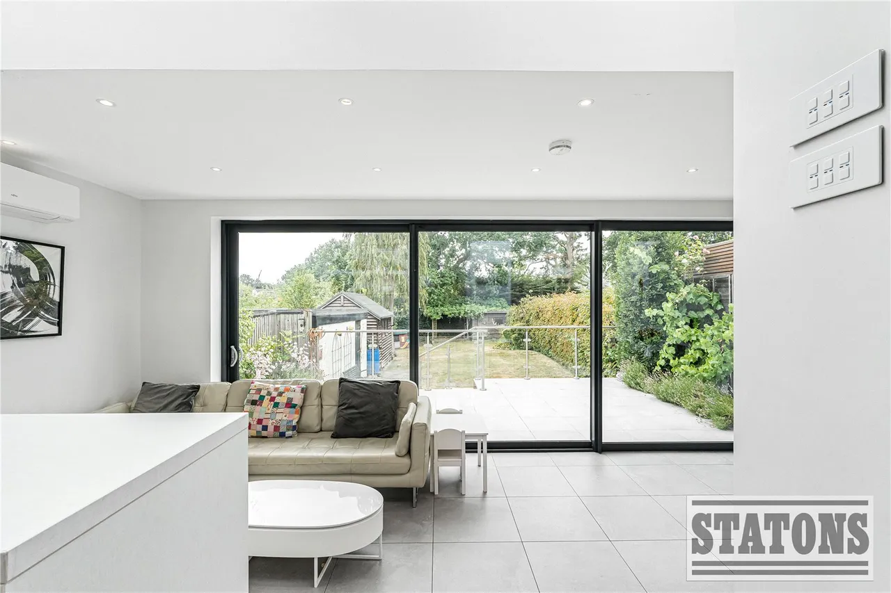 Northumberland Road, New Barnet, EN5, photo 11