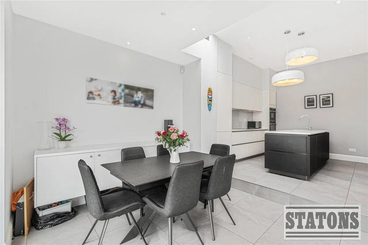 Northumberland Road, New Barnet, EN5, photo 8