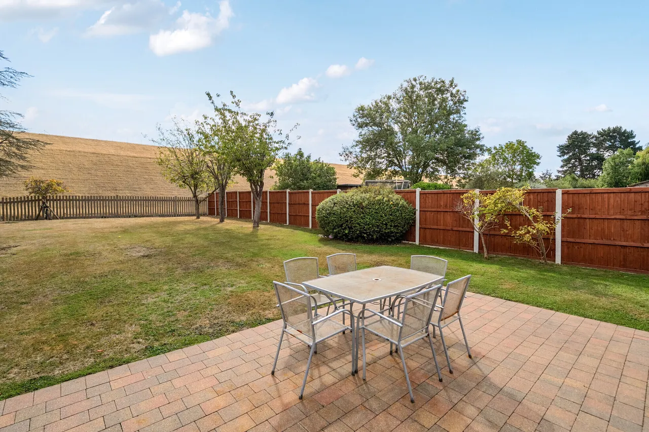 Coppermill Road, Wraysbury, TW19, photo 12