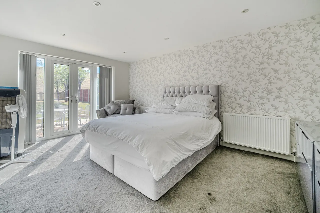 Coppermill Road, Wraysbury, TW19, photo 5