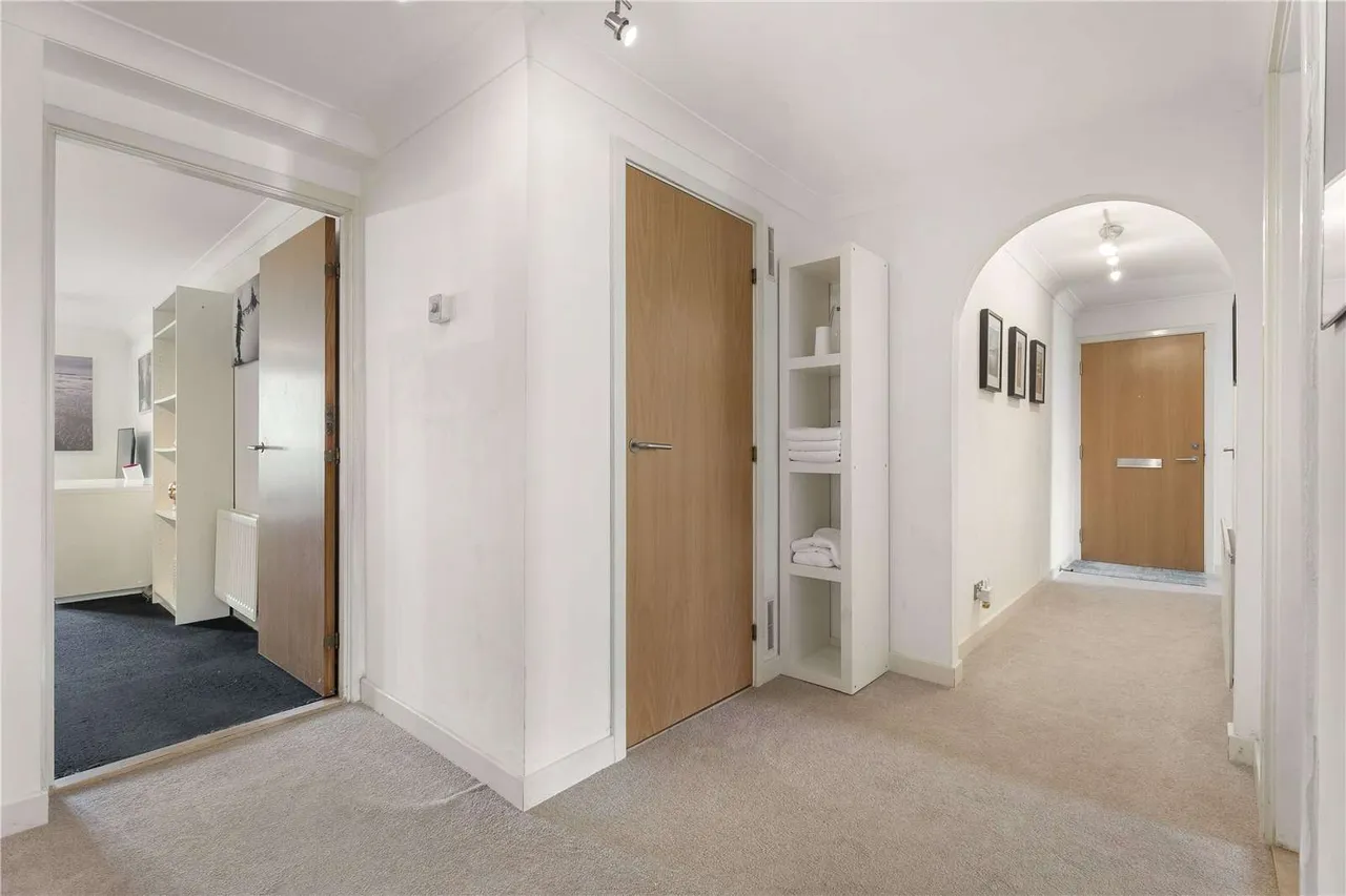 Powderhall Rigg, Cannonmills, Edinburgh, EH7 4GA, photo 6