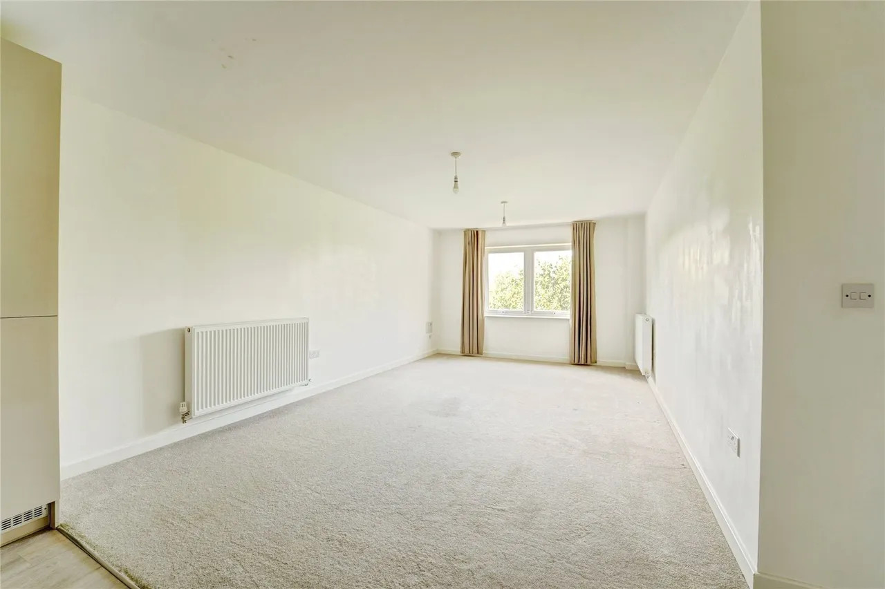 Red Admiral Court, Little Paxton, PE19, photo 9
