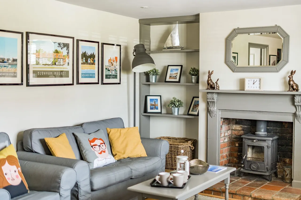 Delightful Georgian Cottage in Burnha, photo 7