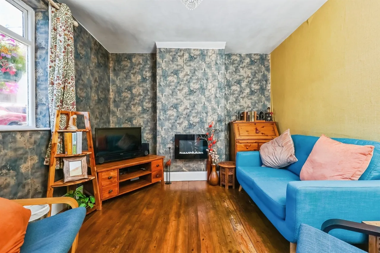 Palmerston Street, Underwood, NG16, photo 4