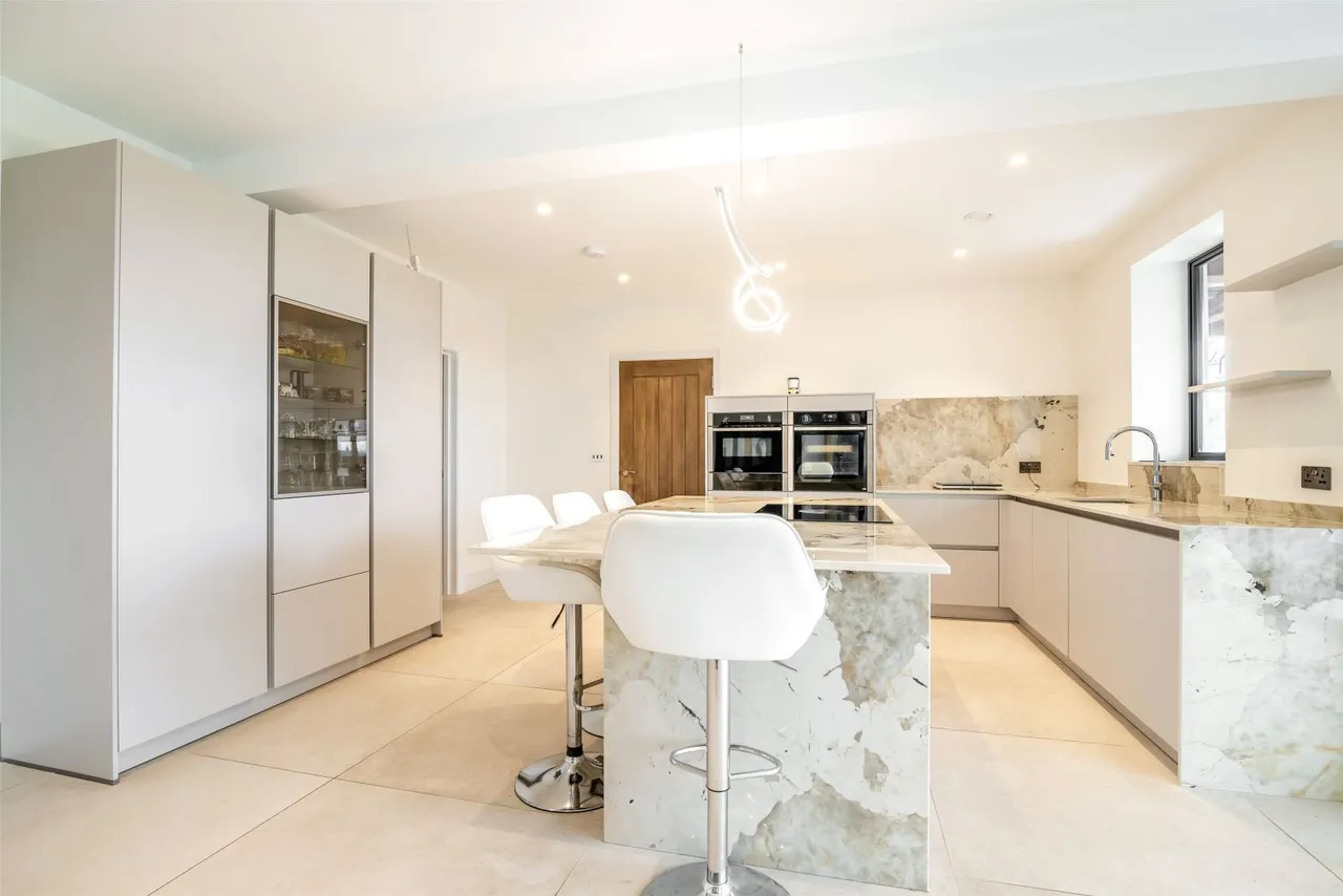 Tockwith Lane, Cowthorpe, LS22, photo 2