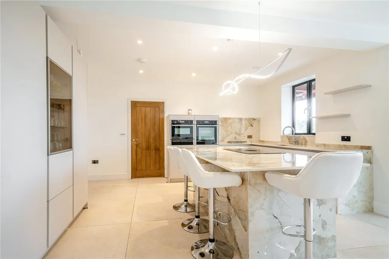 Tockwith Lane, Cowthorpe, LS22, photo 6