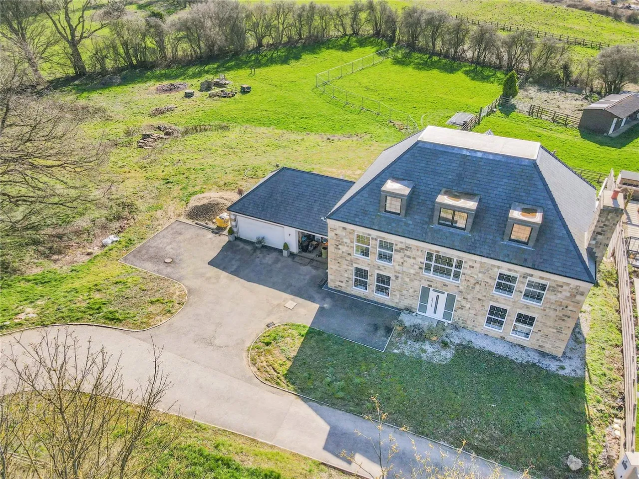Tockwith Lane, Cowthorpe, LS22, photo 17