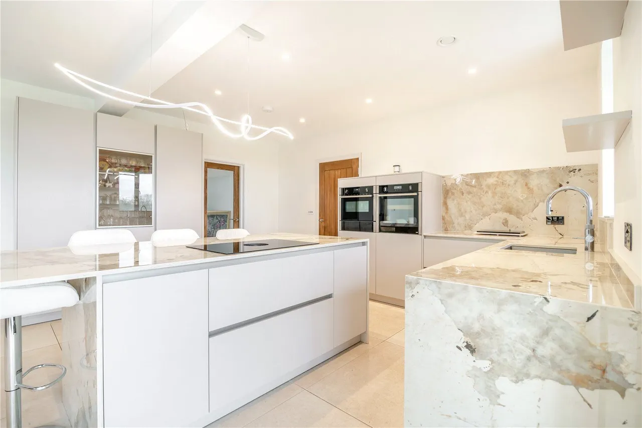Tockwith Lane, Cowthorpe, LS22, photo 5