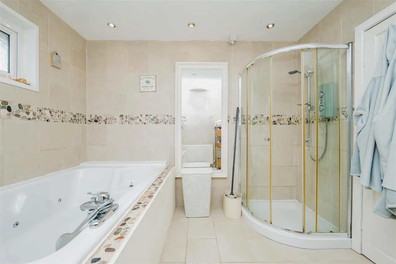 St. Brannocks Close, Barry, CF62 7NH, photo 24