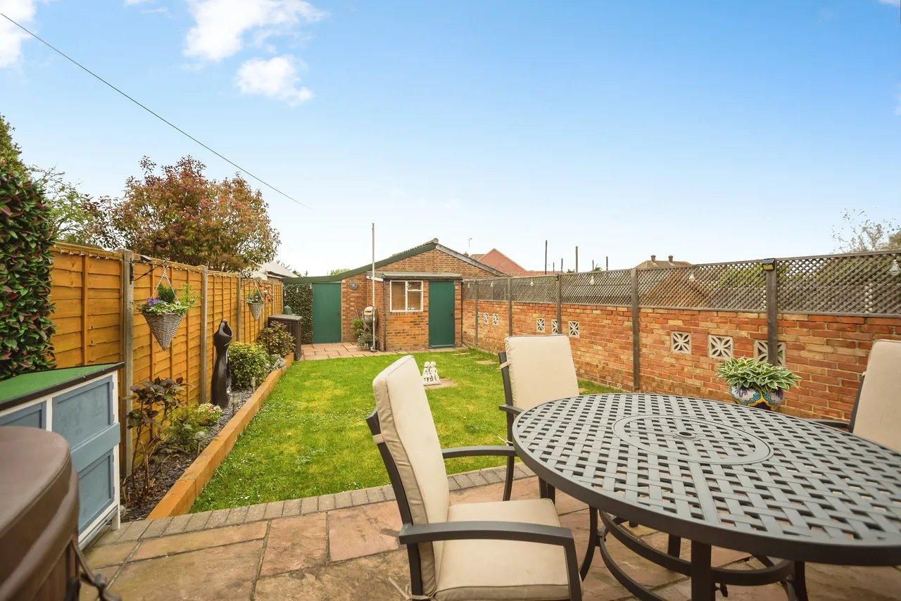 Meadow Way, Dartford, DA2, photo 17