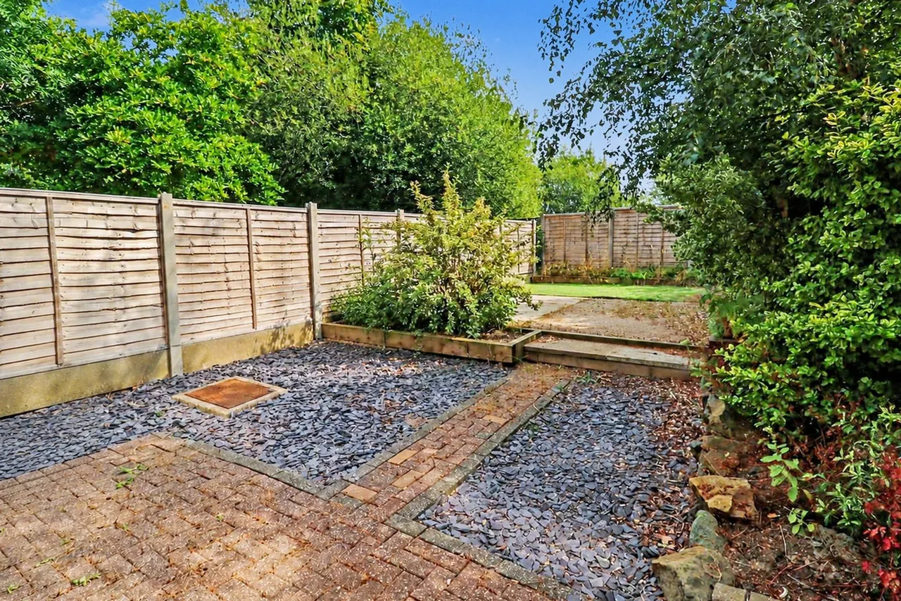 Telford Crescent, Leigh, WN7 5LY, photo 13