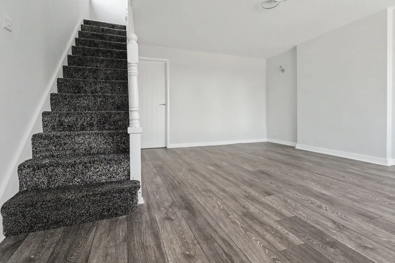 Telford Crescent, Leigh, WN7 5LY, photo 6
