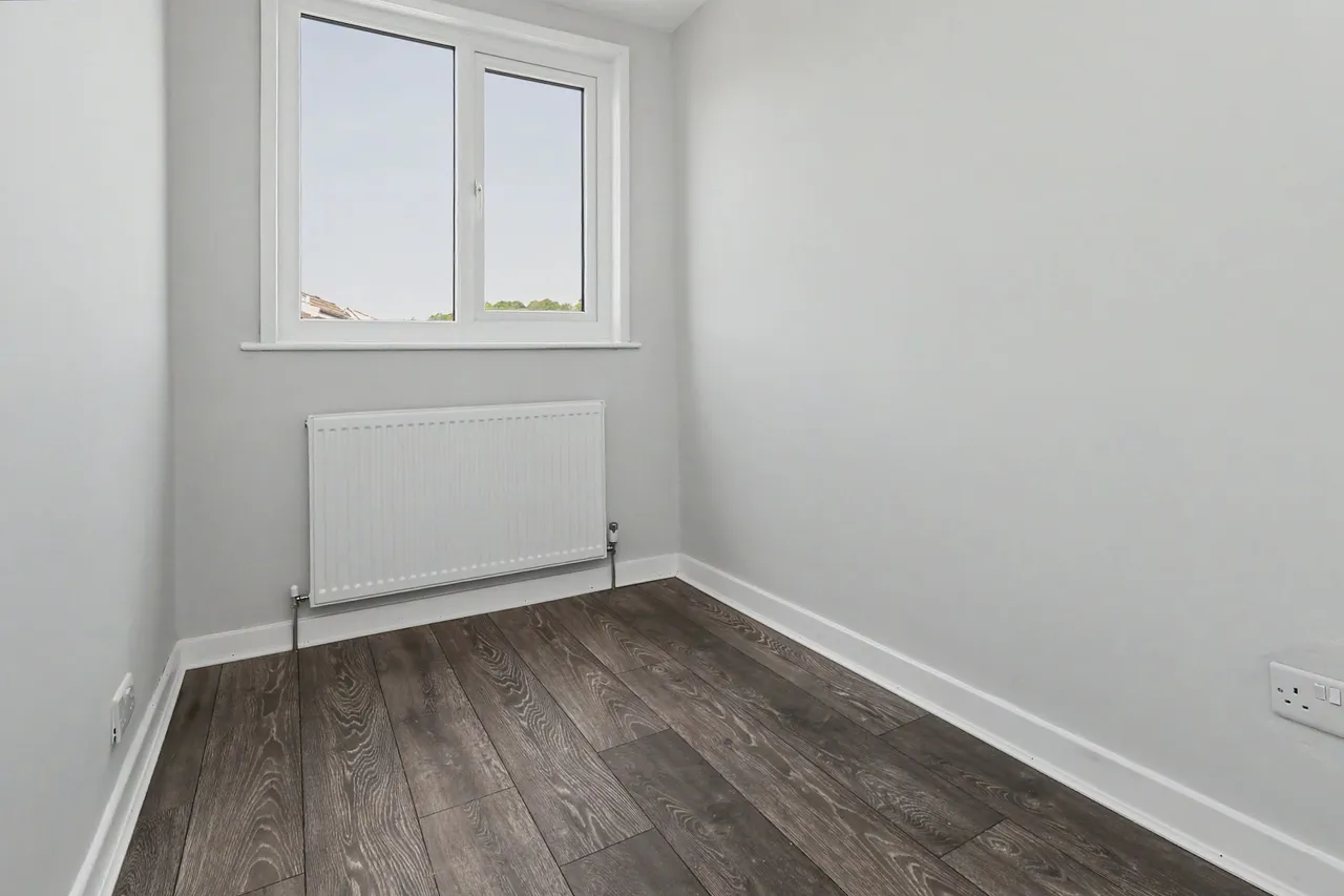 Telford Crescent, Leigh, WN7 5LY, photo 12