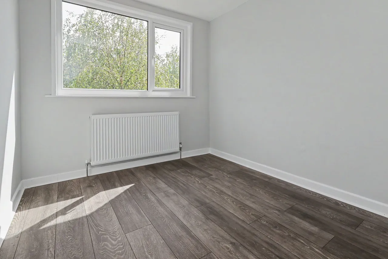 Telford Crescent, Leigh, WN7 5LY, photo 11