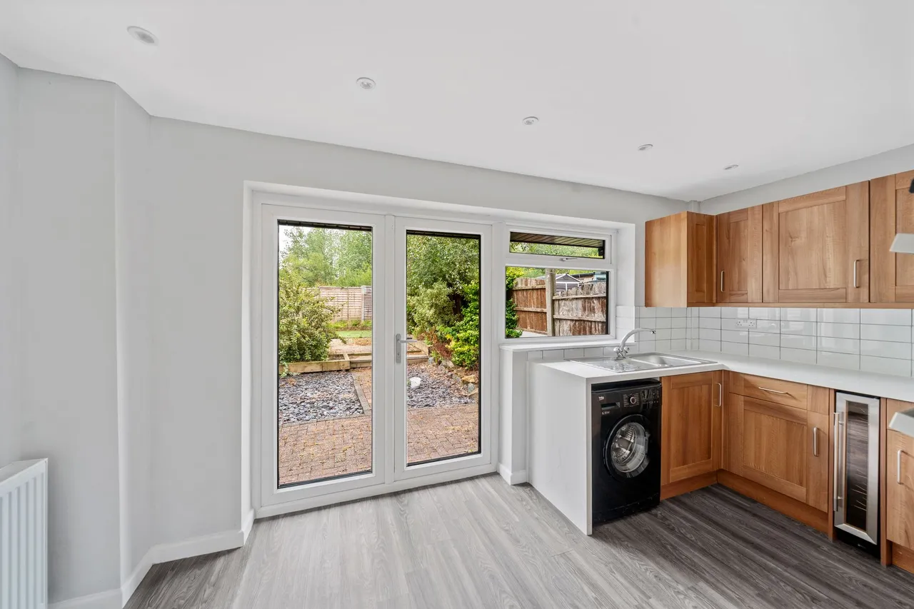 Telford Crescent, Leigh, WN7 5LY, photo 7