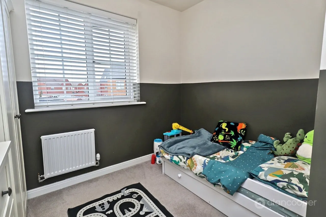 St. Oggs Way, Nuneaton, CV11, photo 17