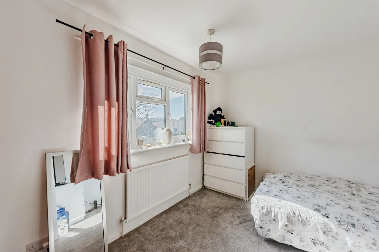 Shackleton Road, Crawley, RH10, photo 12