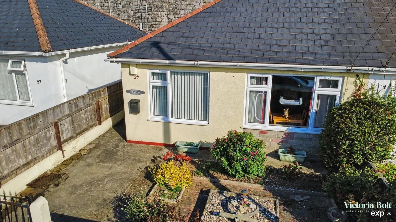 Laira Park Crescent, Plymouth, photo 14